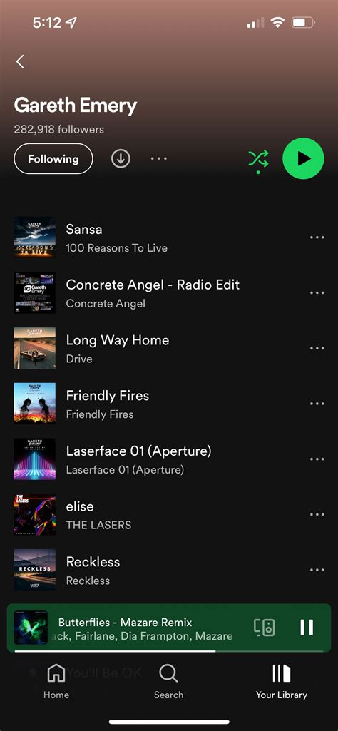 Shuffle badge next to Play button always toggled on.